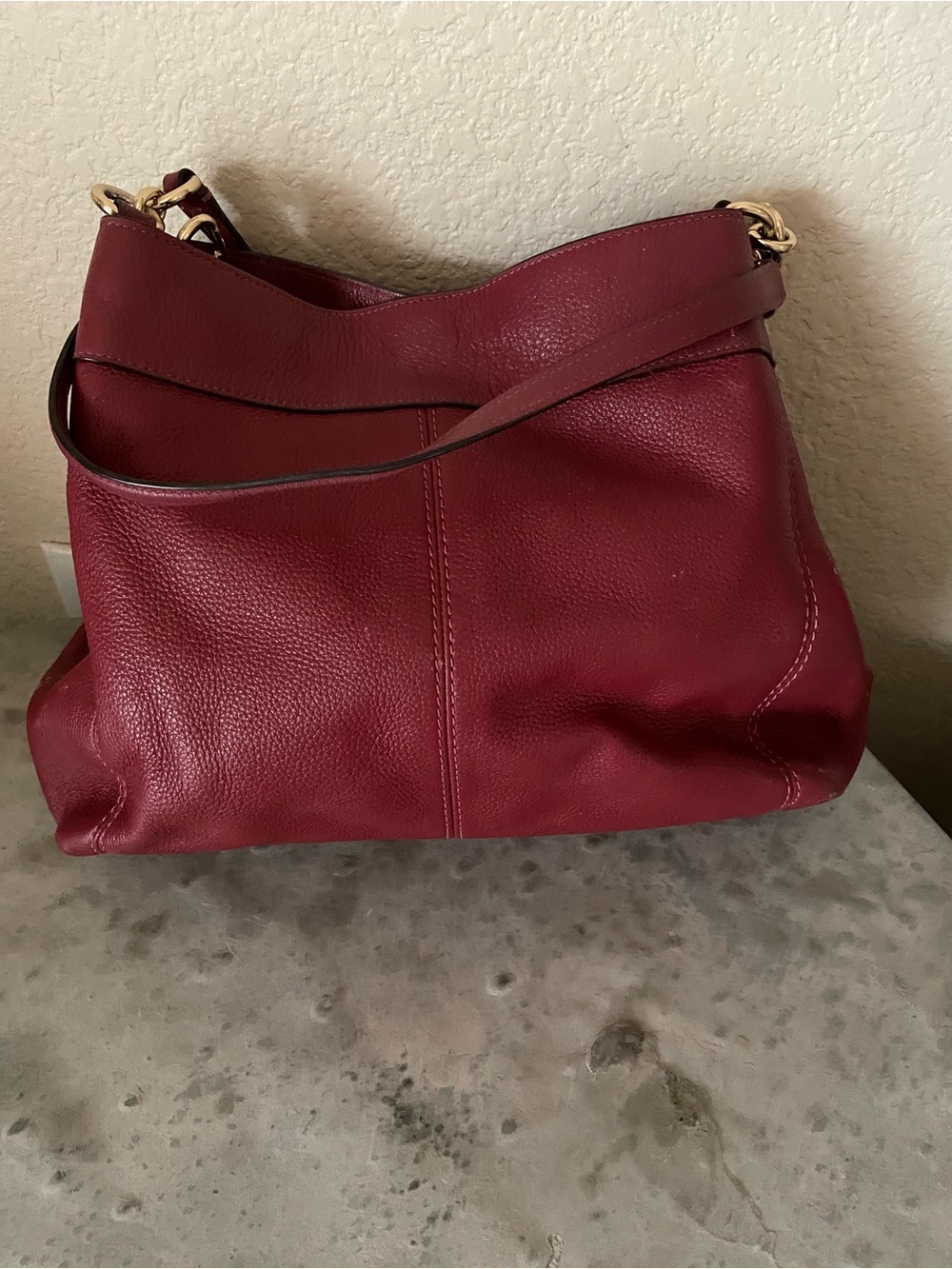 Gorgeous Coach Pebbled Leather Bag Purse In EUC - Picture 4 of 16